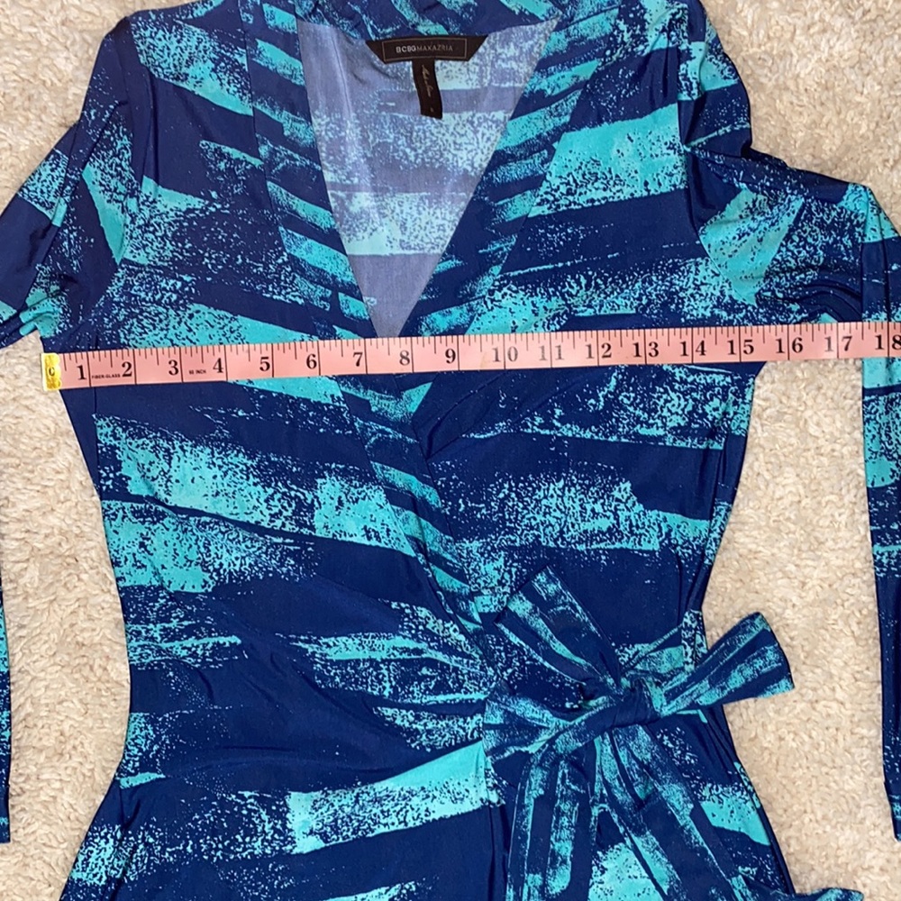 BCBG BLUE AND TURQUOISE DRESS - Picture 7 of 8